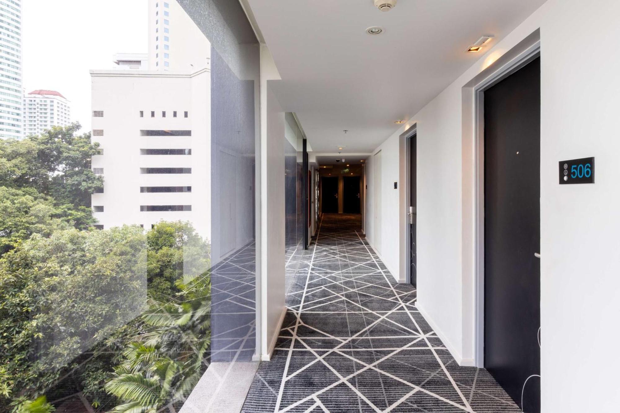 Best Western Sukhumvit 20 Bangkok Bagian luar foto