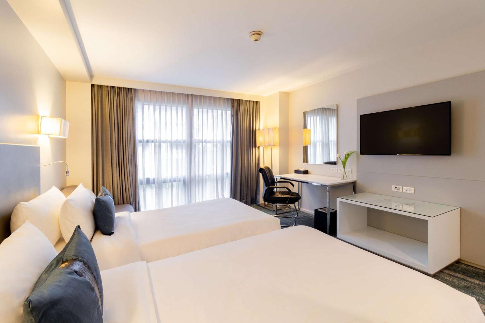 Best Western Sukhumvit 20 Bangkok Bagian luar foto