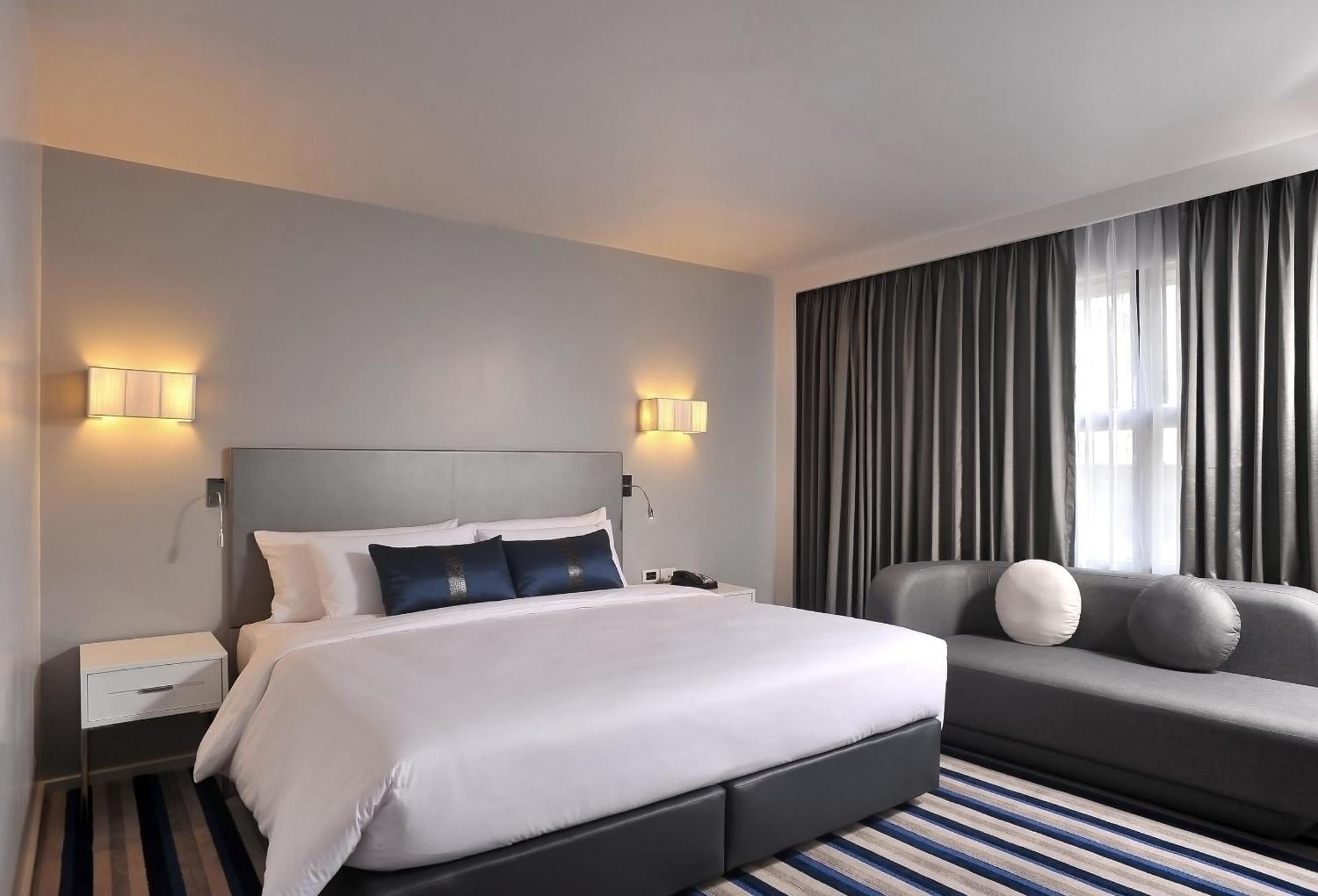 Best Western Sukhumvit 20 Bangkok Bagian luar foto