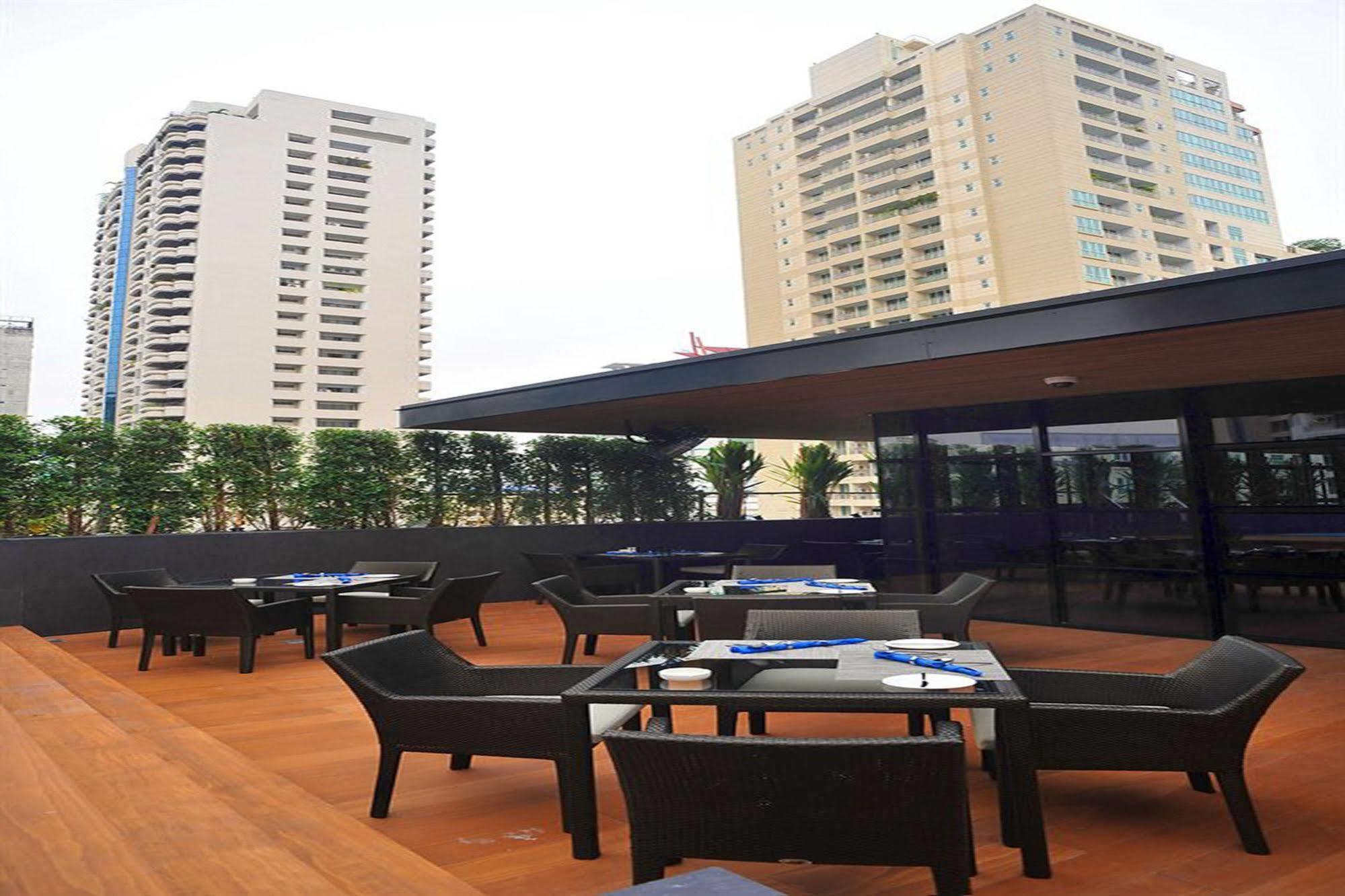 Best Western Sukhumvit 20 Bangkok Bagian luar foto